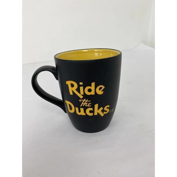 Vintage Ride the Ducks Daffy Duck Coffee Mug - Picture 3 of 8